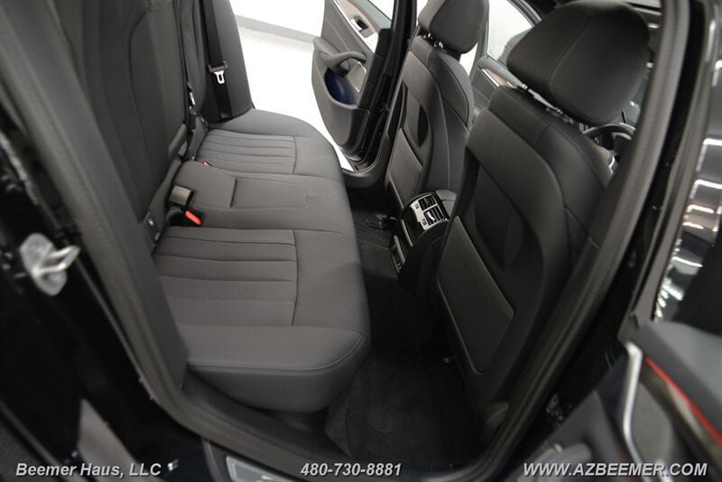 Used 2023 BMW 530i w/ M Sport Package RWD image 27