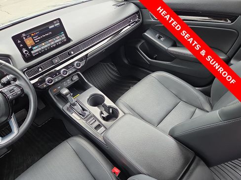 Used 2024 Honda Civic Touring image 12