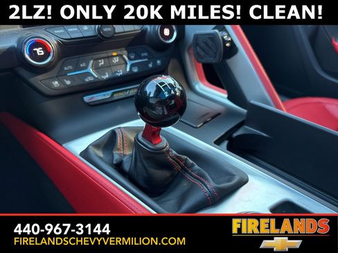 Used 2015 Chevrolet Corvette Z06 w/ 2LZ Preferred Equipment Group image 23