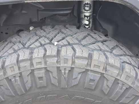 Used 2020 Jeep Gladiator Rubicon w/ LED Lighting Group AWD/4WD image 27