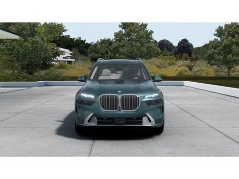 New 2027 BMW X7 xDrive40i w/ Executive Package AWD/4WD image 3