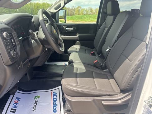 New 2026 Chevrolet Silverado 3500 W/T AWD/4WD image 5