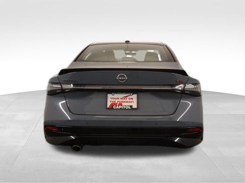 New 2026 Nissan Sentra SR w/ SR Premium Package FWD image 3