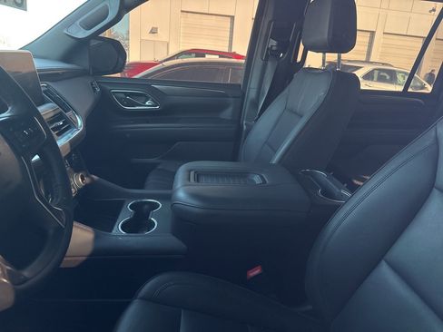 Certified 2023 Chevrolet Suburban RST w/ Luxury Package image 4