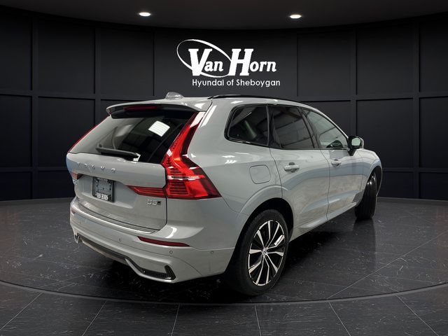Used 2025 Volvo XC60 B5 Ultra w/ Protection Package Premier AWD/4WD image 7