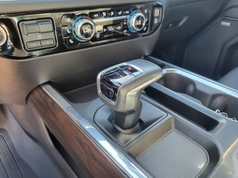 Used 2023 GMC Sierra 1500 SLT w/ SLT Premium Plus Package image 22