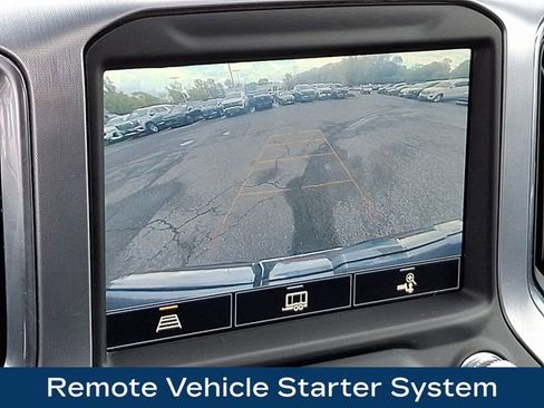 Used 2021 GMC Sierra 1500 SLT w/ SLT Convenience Package AWD/4WD image 13