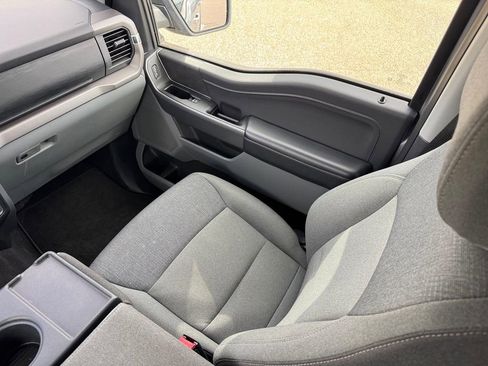Used 2025 Ford F150 XLT w/ Equipment Group 301A Standard AWD/4WD image 16