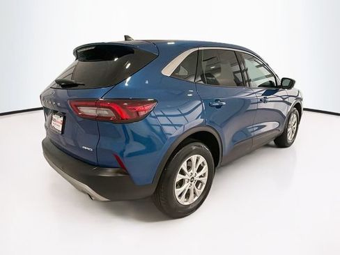 Used 2023 Ford Escape Active w/ Tech Pack #2 AWD/4WD image 6