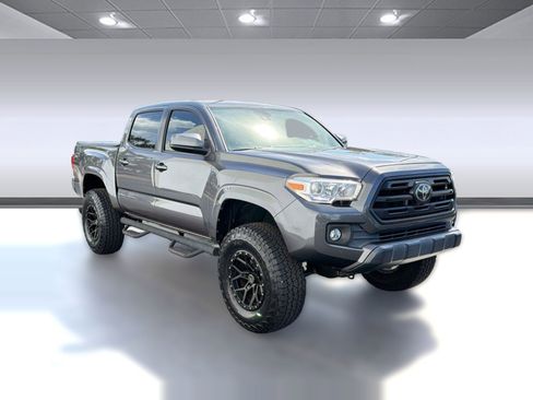 Used 2019 Toyota Tacoma SR w/ SR Convenience Package RWD image 6