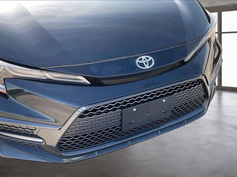Used 2022 Toyota Corolla SE FWD image 31