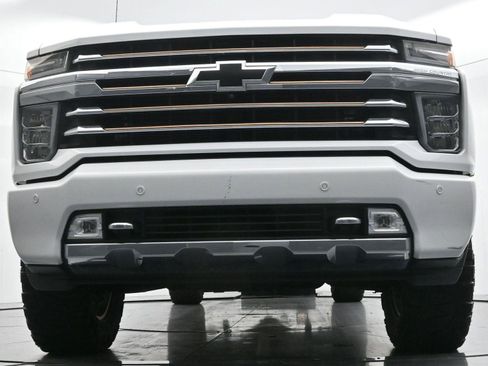 Used 2022 Chevrolet Silverado 2500 High Country AWD/4WD image 50