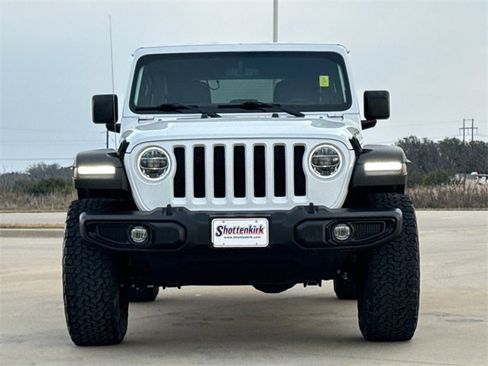Used 2022 Jeep Wrangler Unlimited Sport image 2