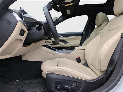 Used 2025 BMW i4 xDrive40i w/ Premium Package image 4