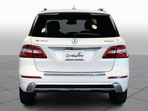 Used 2015 Mercedes-Benz ML 400 4MATIC image 4
