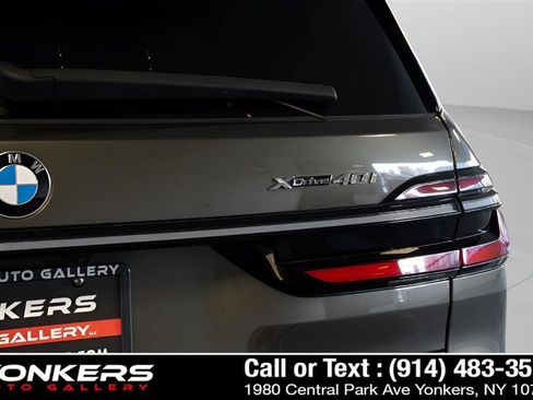 Used 2023 BMW X7 xDrive40i w/ M Sport Package AWD/4WD image 77