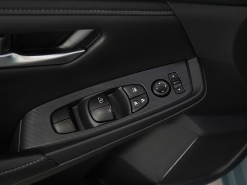 Used 2024 Nissan Sentra SV image 17