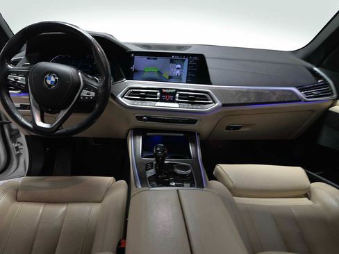 Used 2022 BMW X5 xDrive40i w/ Premium Package AWD/4WD image 13