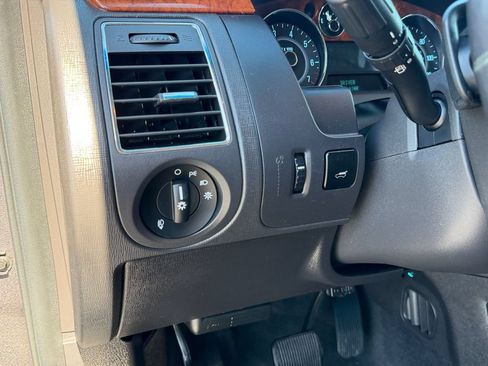 Used 2010 Ford Flex Limited AWD/4WD image 20