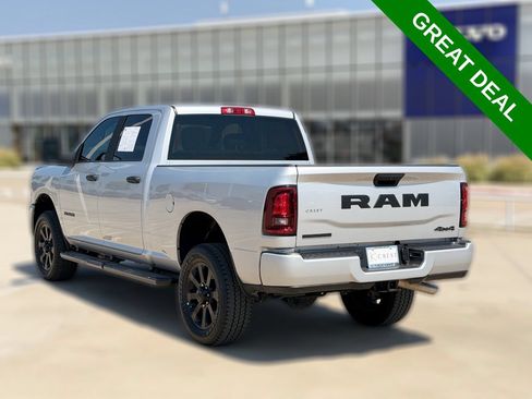 Used 2026 RAM 2500 Big Horn AWD/4WD image 6