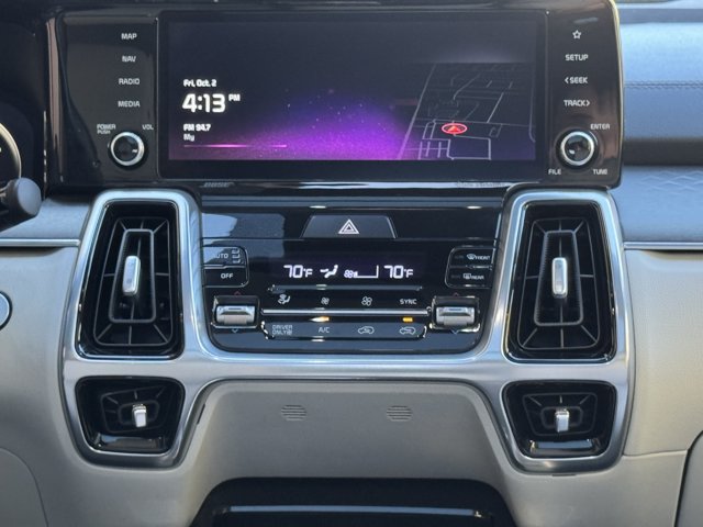 Used 2023 Kia Sorento SX Prestige w/ Panoramic Sunroof Package AWD/4WD image 14