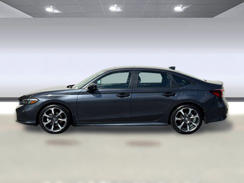 Certified 2025 Honda Civic Sport Touring image 2
