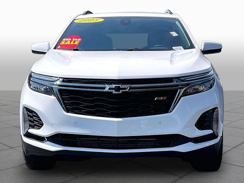Used 2023 Chevrolet Equinox RS FWD image 4