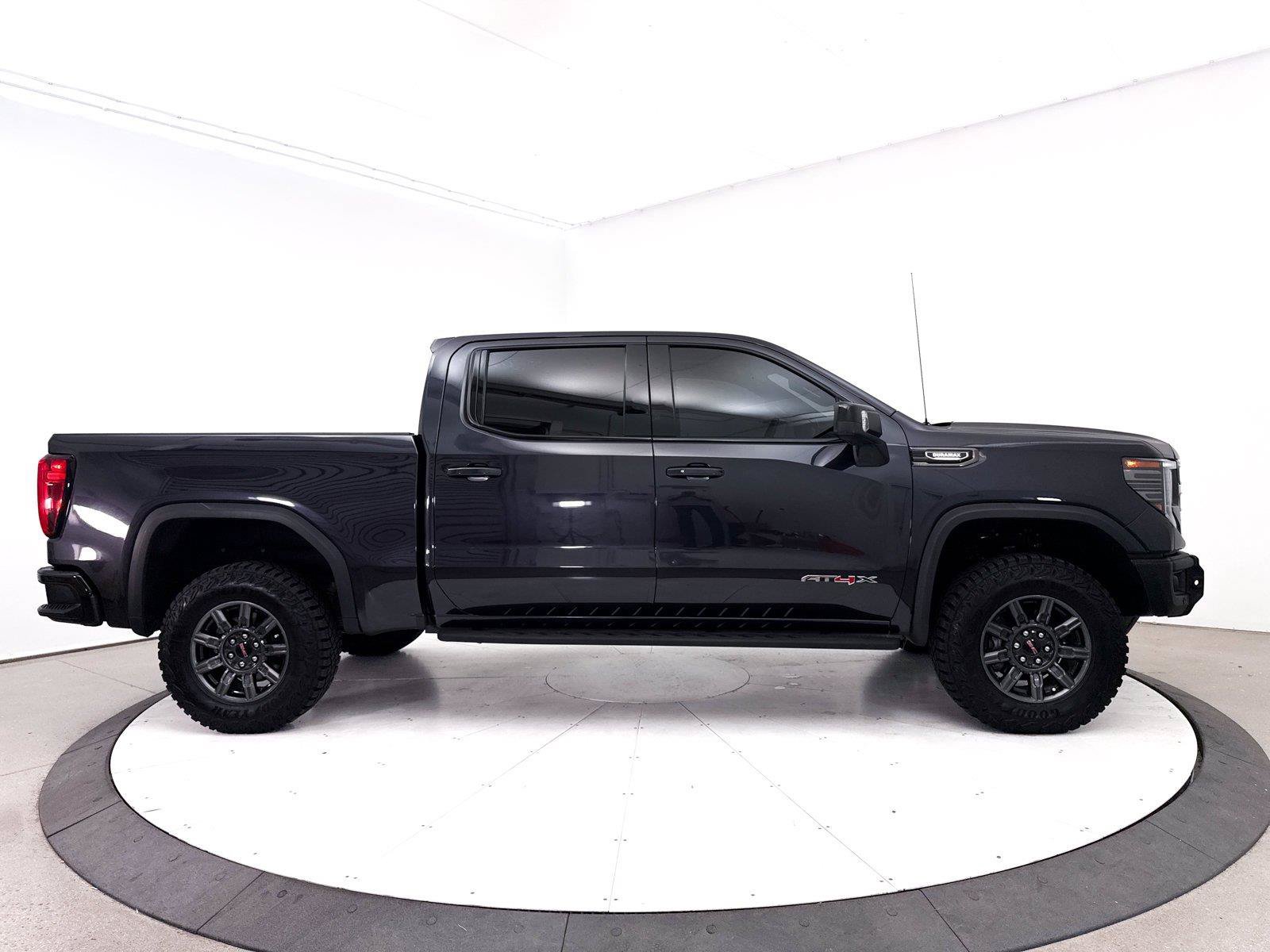 Used 2024 GMC Sierra 1500 AT4X AWD/4WD image 41