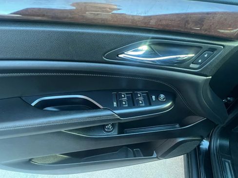 Used 2014 Cadillac SRX Luxury w/ Driver Awareness Package FWD image 13
