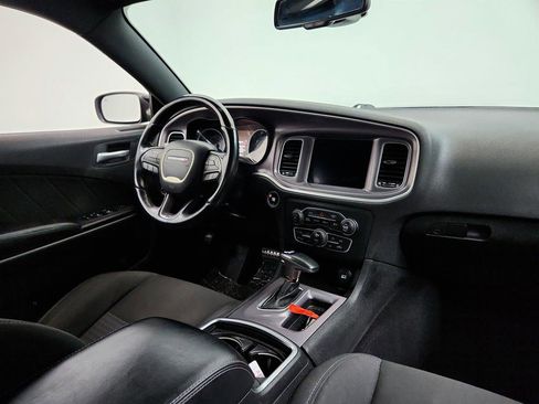 Used 2019 Dodge Charger Scat Pack image 24
