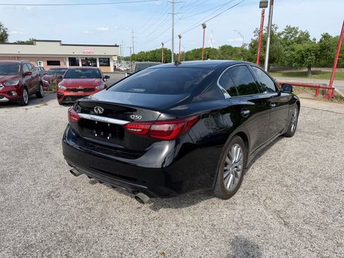 Used 2019 INFINITI Q50 Luxe w/ Essential Package (3.0T Luxe) RWD image 7