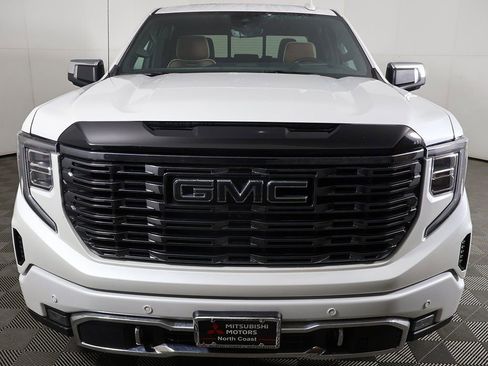 Used 2025 GMC Sierra 1500 Denali Ultimate image 16