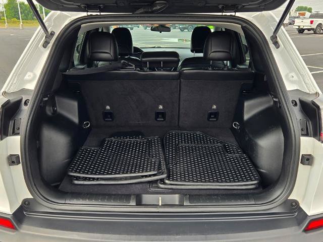 Used 2020 Jeep Cherokee Latitude Plus AWD/4WD image 14