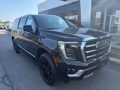 New 2026 GMC Yukon XL Elevation w/ LPO, Elevation Black Package