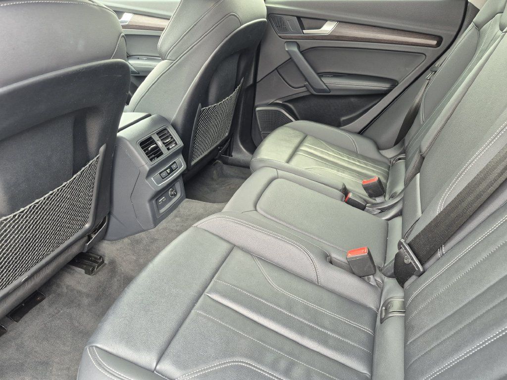 Used 2024 Audi Q5 2.0T Premium Plus AWD/4WD image 12