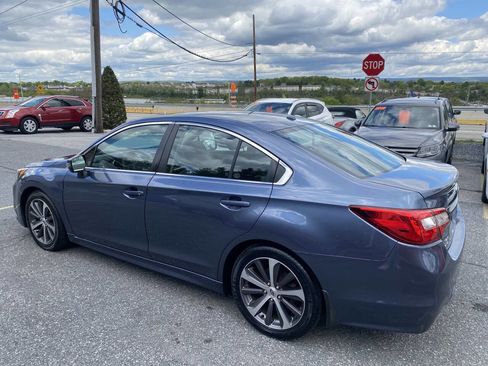 Used 2015 Subaru Legacy 3.6R Limited AWD/4WD image 9