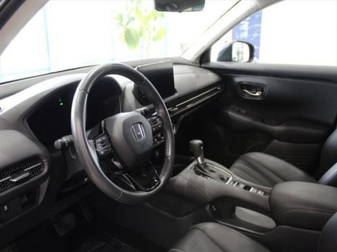 Used 2024 Honda HR-V EX-L image 24