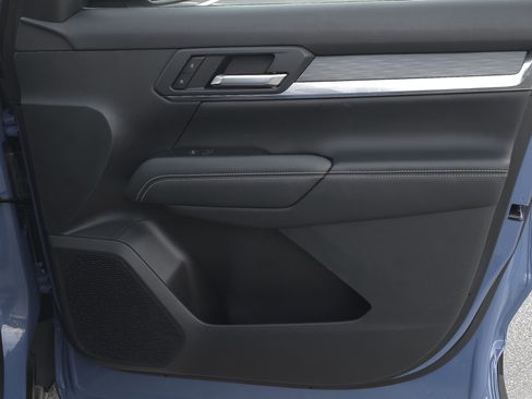 Used 2025 GMC Terrain Elevation image 35