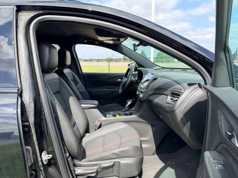 Used 2023 Chevrolet Equinox RS AWD/4WD image 10