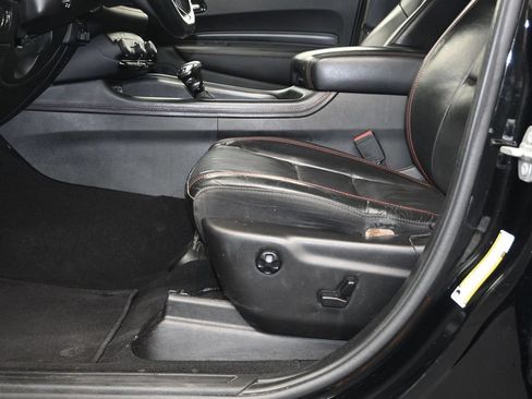 Used 2024 Dodge Durango GT RWD image 23