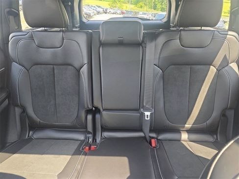 New 2025 Jeep Grand Cherokee L Altitude image 23