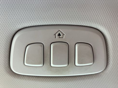 Used 2024 Ford Escape Platinum AWD/4WD image 24