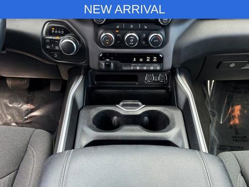 Used 2022 RAM 1500 Big Horn AWD/4WD image 16