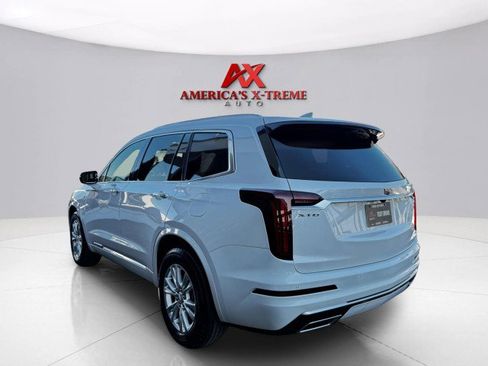 Used 2024 Cadillac XT6 Luxury w/ LPO, Floor Liner Package image 3