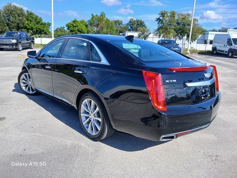 Used 2016 Cadillac XTS Luxury image 3