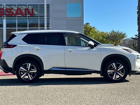 Used 2023 Nissan Rogue Platinum w/ Platinum Premium Package image 3