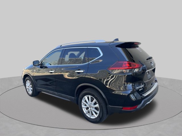 Used 2019 Nissan Rogue S w/ Special Edition Package FWD image 8