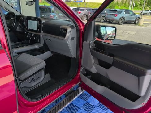Used 2022 Ford F150 XLT w/ Equipment Group 302A High AWD/4WD image 31