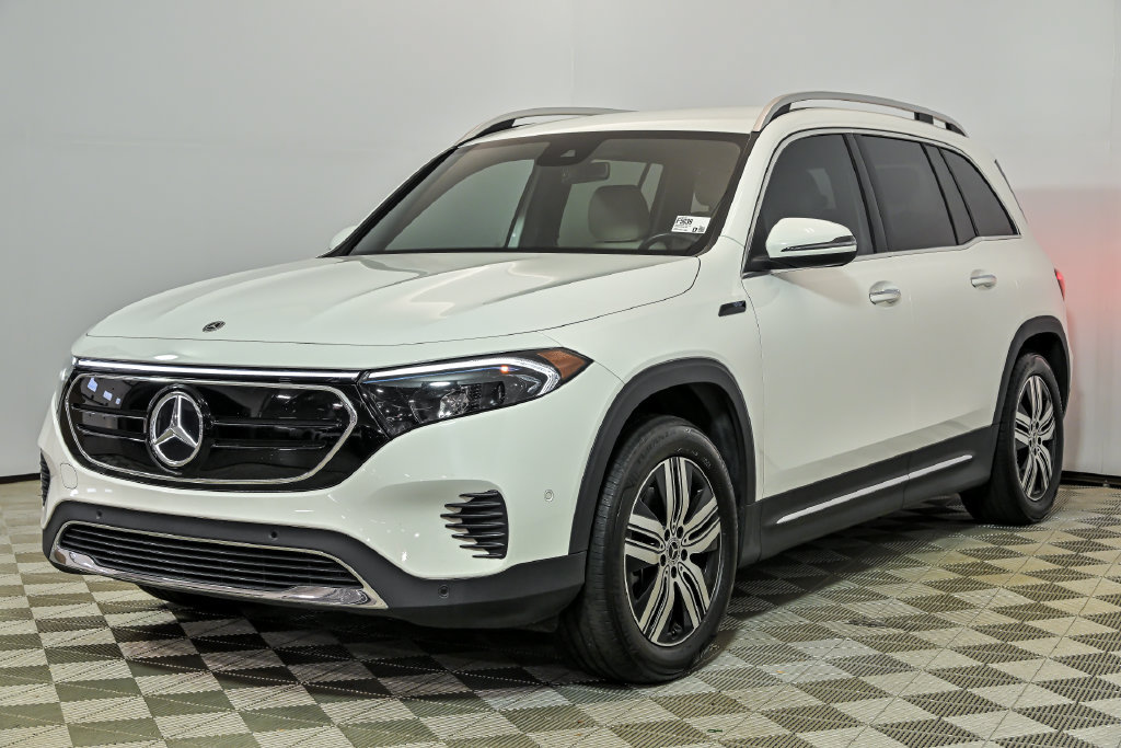 Used 2022 Mercedes-Benz EQB 300 4MATIC image 5