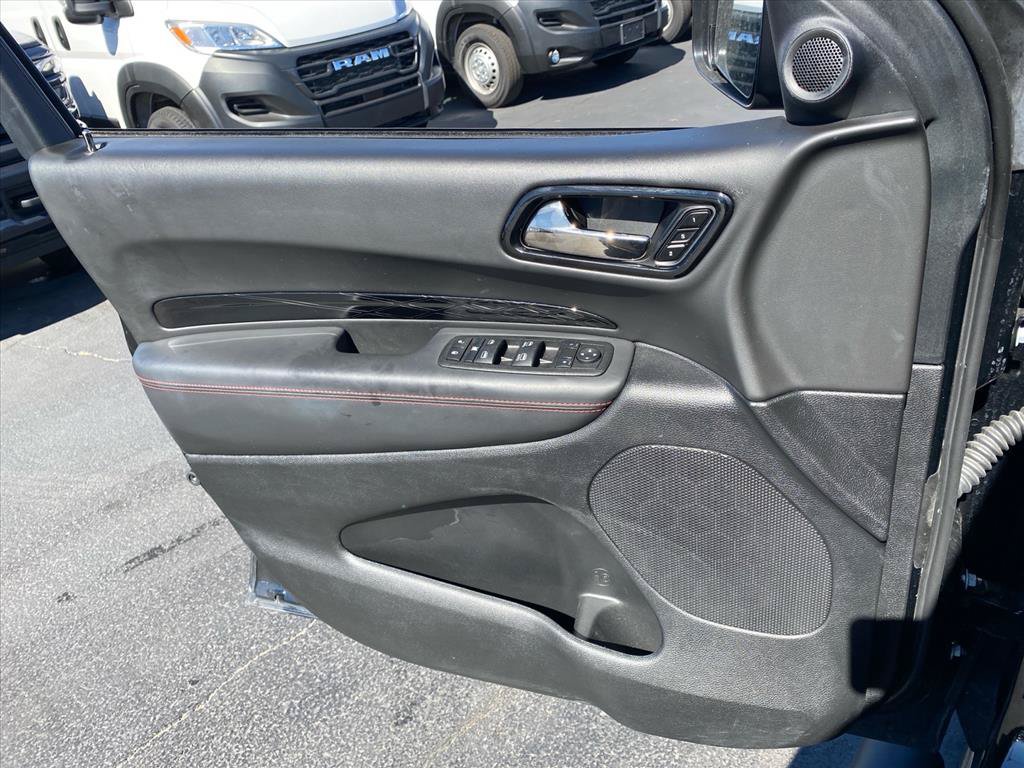 Used 2025 Dodge Durango GT AWD/4WD image 23